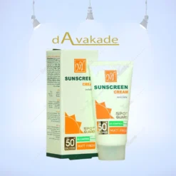 کرم ضد آفتاب SPF 50 ضد لک اسپات گارد مات فاقد چربی رنگی MY
